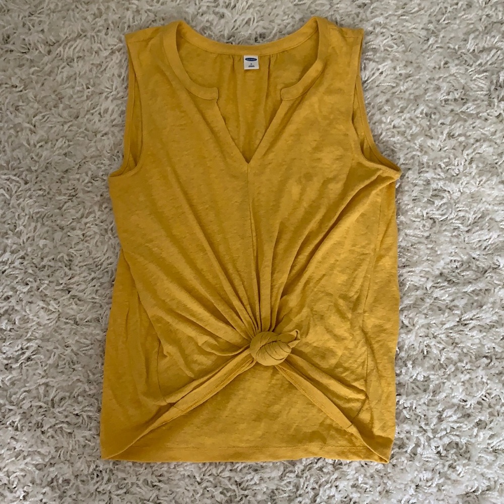 Old Navy Yellow Slight V-Neck Tank